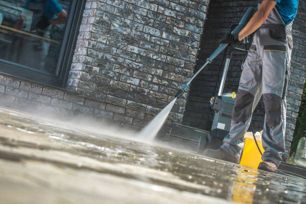 Professional Pressure Washing Services in Sarasota, FL